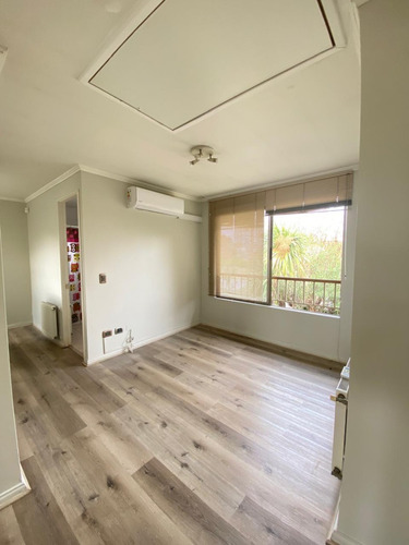 Acogedora Casa En Barrio Residencial, Con Acceso Controlado.