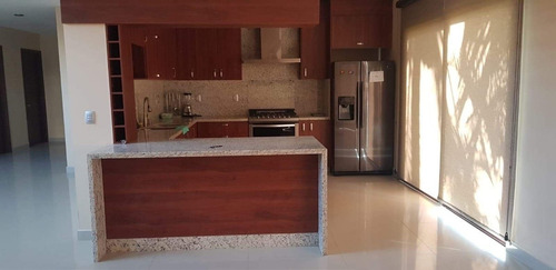 Imagen 15 de 25 de Casa En Venta En Exclusivo Condominio