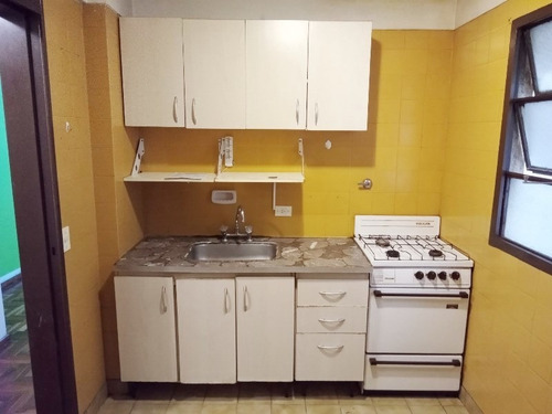 Imagen 7 de 14 de Depto 2 Ambientes Apto Profesional.