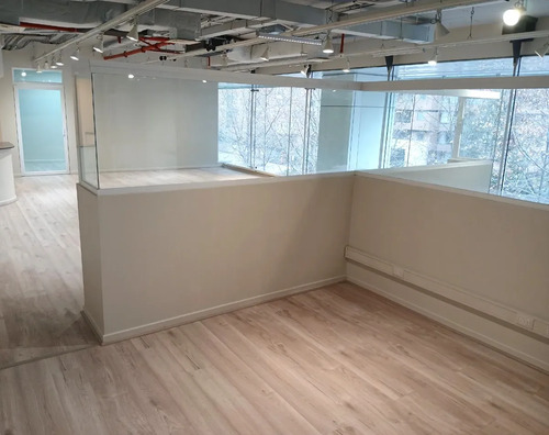 Espectacular Oficina De 221m² Remodelada En Nueva Las Condes