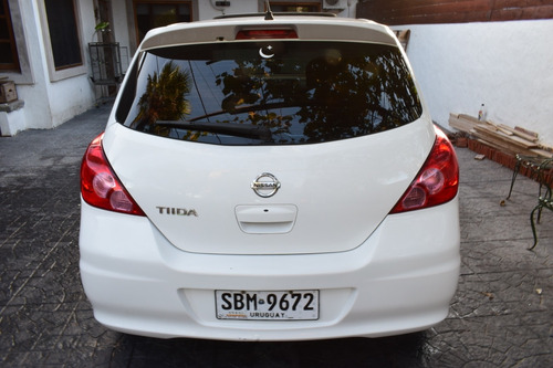 Nissan Tiida 2012 1.8 Emotion Mt