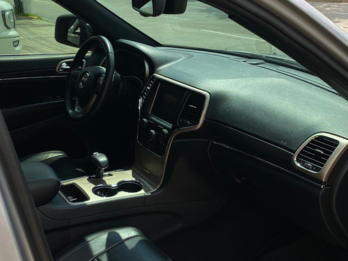 Jeep Grand Cherokee 3.6 Limited V6 4x2 At