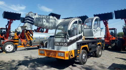 Imagen 7 de 8 de Grua Telescopica Movil Taurs Gt 6 Toneladas