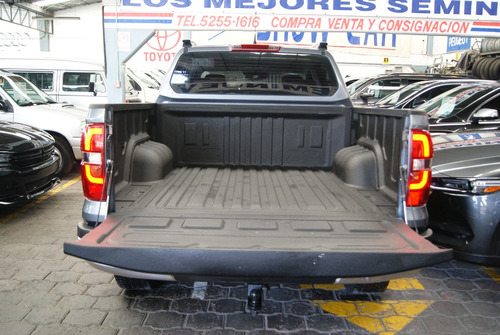 Peugeot Landtrek 2.4 TURBO ACTION 4X4