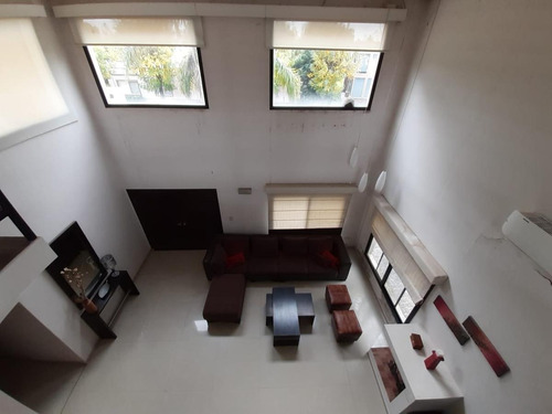 Imagen 14 de 28 de Nuevo Valor - Casa 5 Amb. C/ Cochera Y Piscina 240 M² Cub.- San Patricio