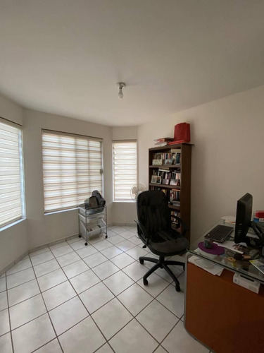 Renta Casa Amueblada Bugambilias