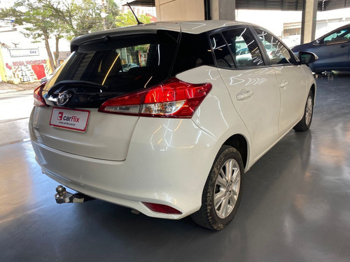 Toyota Yaris 1.3 16V FLEX XL MULTIDRIVE