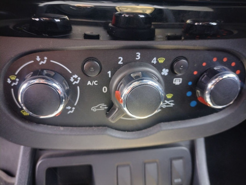 Imagen 8 de 14 de Renault Duster 2020