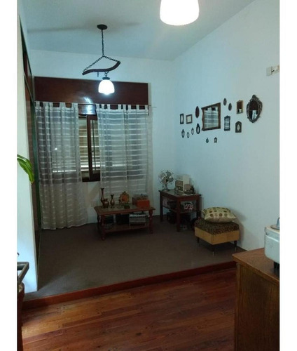 Imagen 2 de 12 de Casa En Lote Propio De 8,66x19