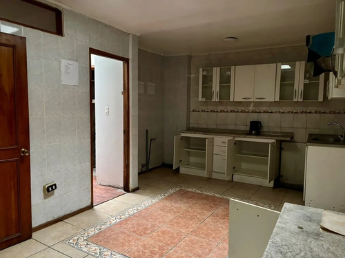 Casa Comercial De 453 M En Arriendo 12 Privados Centro 