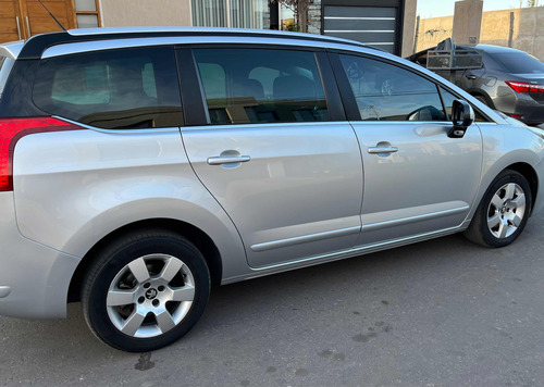 Imagen 5 de 13 de Peugeot 5008 2017 1.6 Feline B/techo Tiptronic