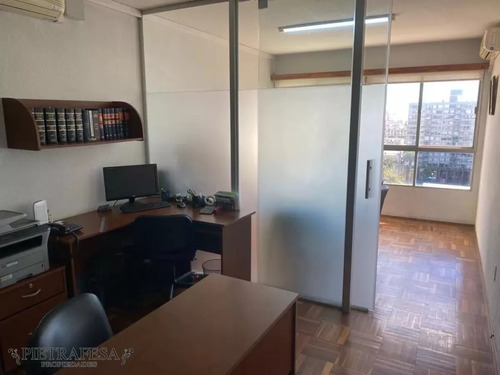 Oficina En Venta Zona Centro