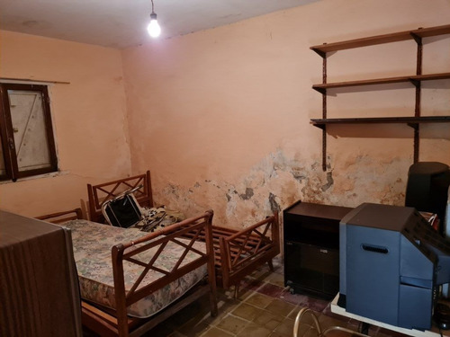 Imagen 8 de 19 de Casa A Reciclar En Excelente Ubicacion