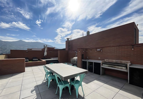 Departamento En Venta De 3 Dorm. En Vitacura