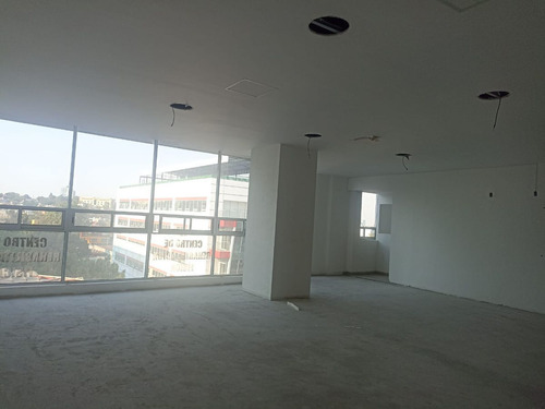 Excelente Oficina En Renta 260 M2 Col. Los Alpes