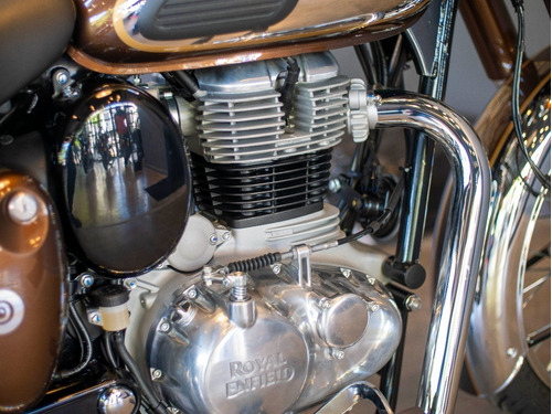 Royal Enfield Classic 350 Chrome Bronze 1° Service Gratis