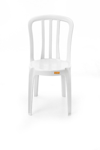 Conjunto De Mesas E 4 Cadeiras De Plastico Goyana