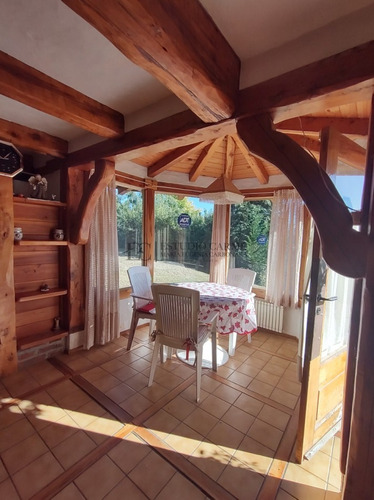 Vista Al Lago En San Ignacio Del Cerro, Casa En Venta En Bariloche Amoblada