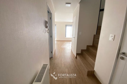 Casa Cond. Hacienda San Sebastian, G.común Incluido, Temuco