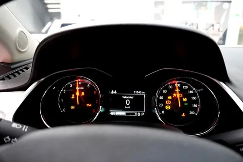 Chevrolet Onix 1.0T Premier Sedan At