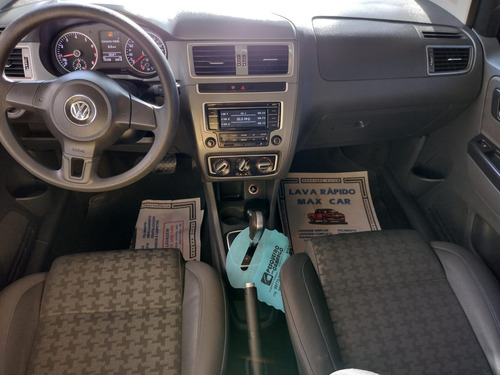 Imagem 6 de 7 de Volkswagen Spacefox 1.6 Vht Comfortline (flex) Imotion