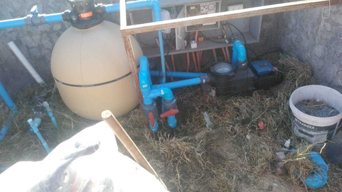 Imagen 7 de 10 de Reparación Y Revestimiento De Fibra De Vidrio Piscinas