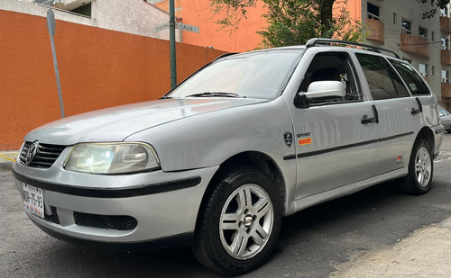 Volkswagen Pointer 1.6 Trendline Ee Mt