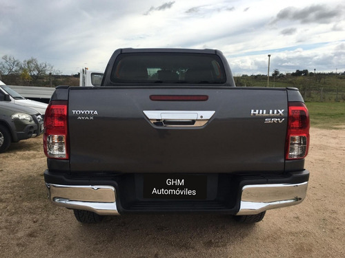 Toyota Hilux Srv 2.8 4x2