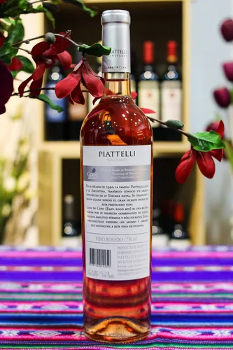 Vino Malbec Rose Piattelli Vinos Finos Belgrano Primo Mason