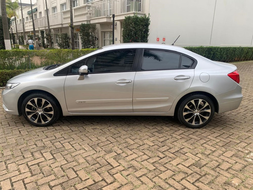 Honda Civic 2.0 LXR 16V FLEX 4P AUTOMÁTICO