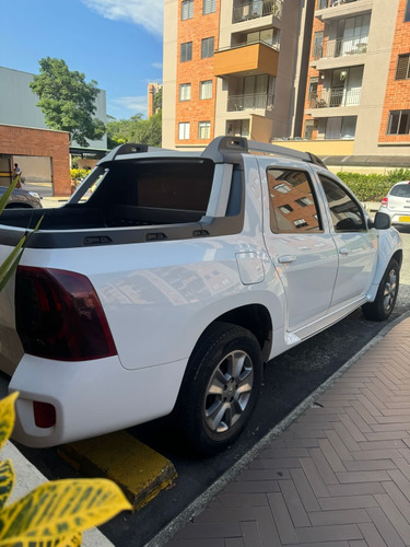 Renault Duster Oroch 2.0 Dynamique