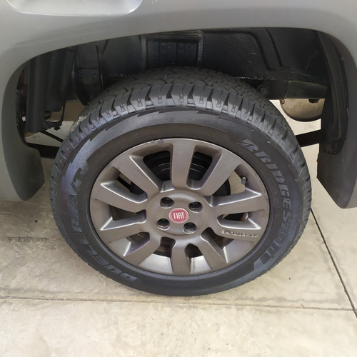 Imagem 9 de 10 de Fiat Strada Adv Extreme Cd 1.8 Flex Aut Completo 2016