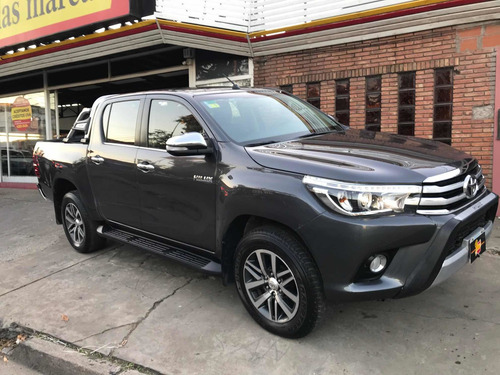 Toyota Hilux 2.8 Cd Srv 177cv 4x4 At 2016