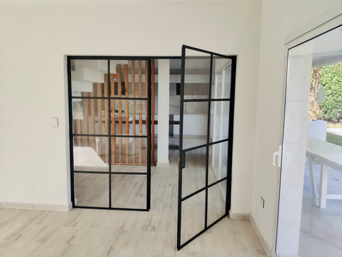 Imagen 7 de 30 de Vendo Increible Casa En Haras, 5 Habitaciones Enormes Y Terminaciones Unicas!!