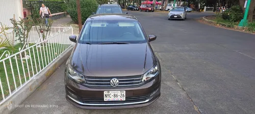 Volkswagen Vento 1.6 Highline Mt
