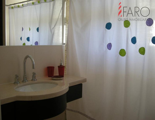 Imagen 15 de 30 de Apartamento En Brava 3 Dormitorios Y Dependencia Con Terraza Y Cochera Doble - Punta Del Este Brava