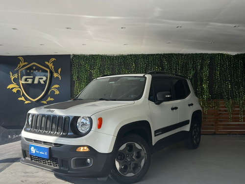 Jeep Renegade 1.8 Flex Aut. 5p