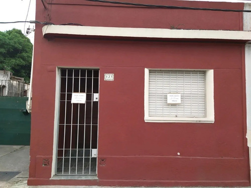 Imagen 14 de 15 de Divina Casa De 2 Dormitorios A Dos Cuadras Del Parque Prado!