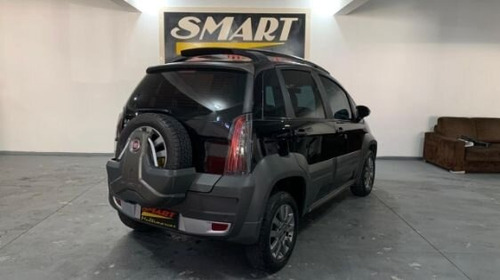 Imagem 6 de 9 de Fiat Idea Adventure 1.8 16v E.torq (flex) 2015/2016 Preta