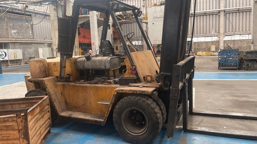 Imagem 2 de 9 de Empilhadeira Hyster 7 Ton