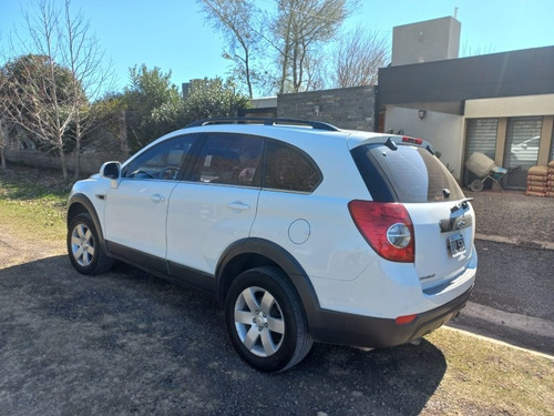 Imagen 2 de 10 de Chevrolet Captiva 2014 2.4 Ls Mt Fwd 167cv