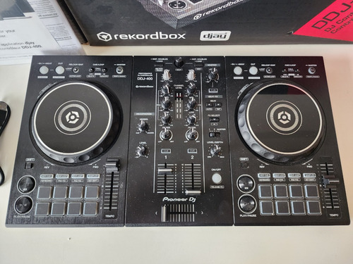 Consola De Dj Ddj-400 Pioneer Negro Con Caja Y Cable