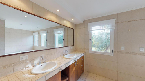 Casa En Grand Bell Lote 17