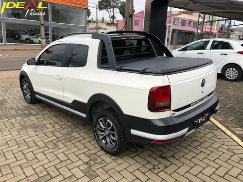 Imagem 3 de 9 de Volkswagen Saveiro Cd