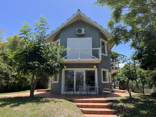 Casa En Venta En El Chorro