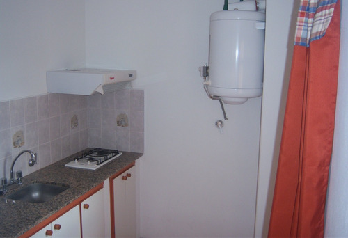 Imagen 3 de 13 de Monoambientes En Alquiler