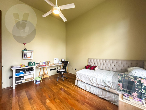 Casa En Venta - Barrio Fincas De San Vicente Chacras