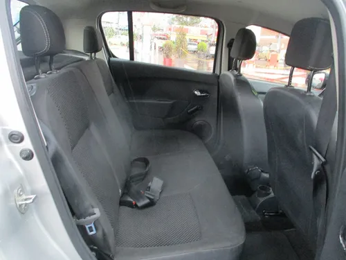 Renault Sandero 1600cc Mt Aa