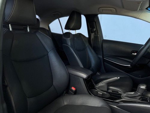 Toyota Corolla Altis Hybrid 1.8 16V Flex Aut.
