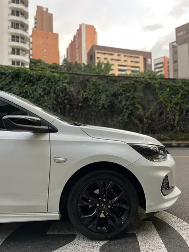 Chevrolet Onix 1.0T Rs Mt